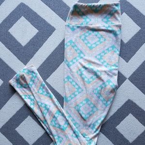 LulaRoe pastel geometric OS leggings